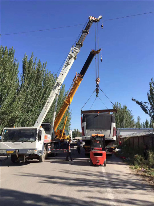 八公山区港口集装箱搬运案例